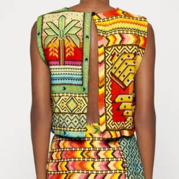 NWT FARM RIO Banana Scarves Linen Crop Top - Picture 6 of 16